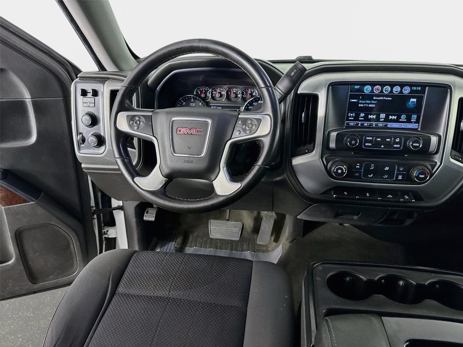 Used 2018 Summit White GMC SLE image 21