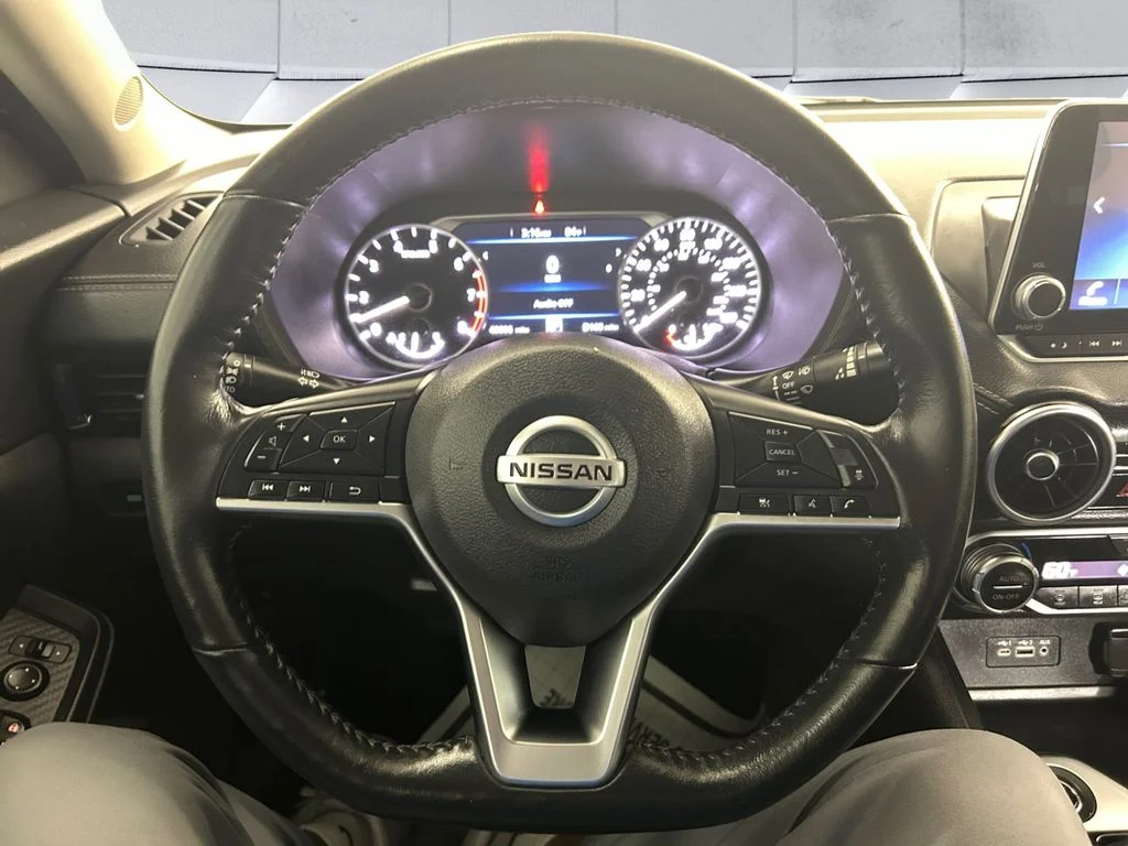 Used 2023 White Nissan SV image 9