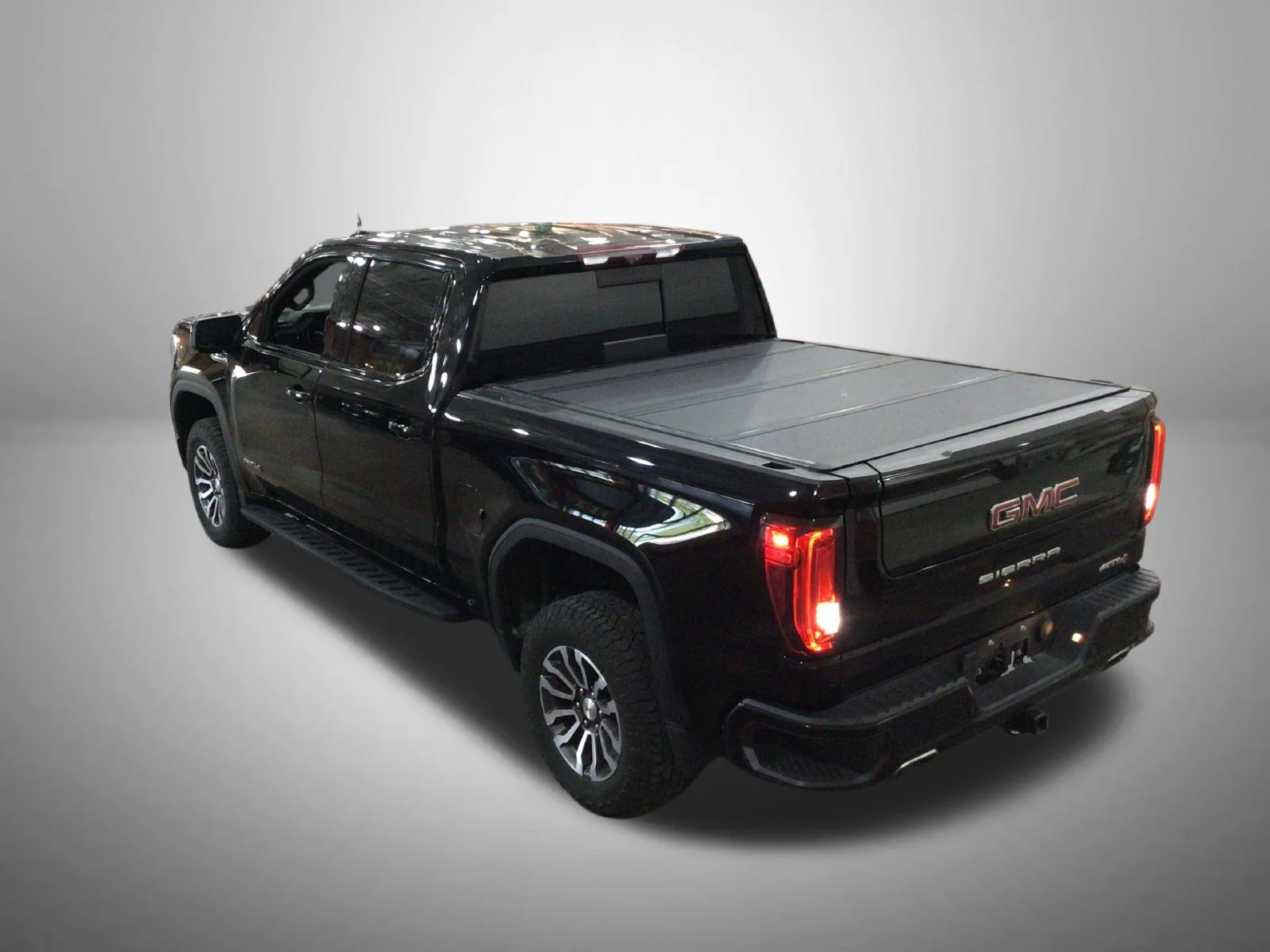 Used 2022 Black GMC AT4 image 4