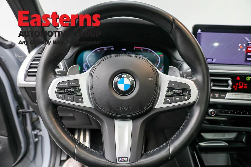 Used 2022 Gray BMW sDrive30i image 10