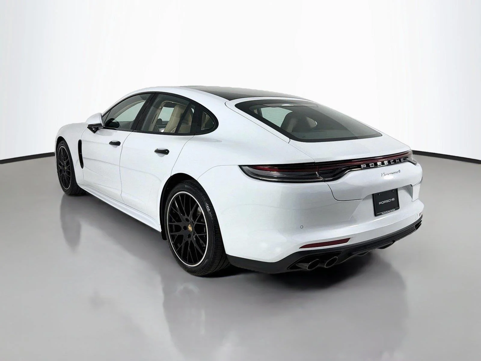 Certified Used 2022 Carrara White Metallic Porsche 4 image 3