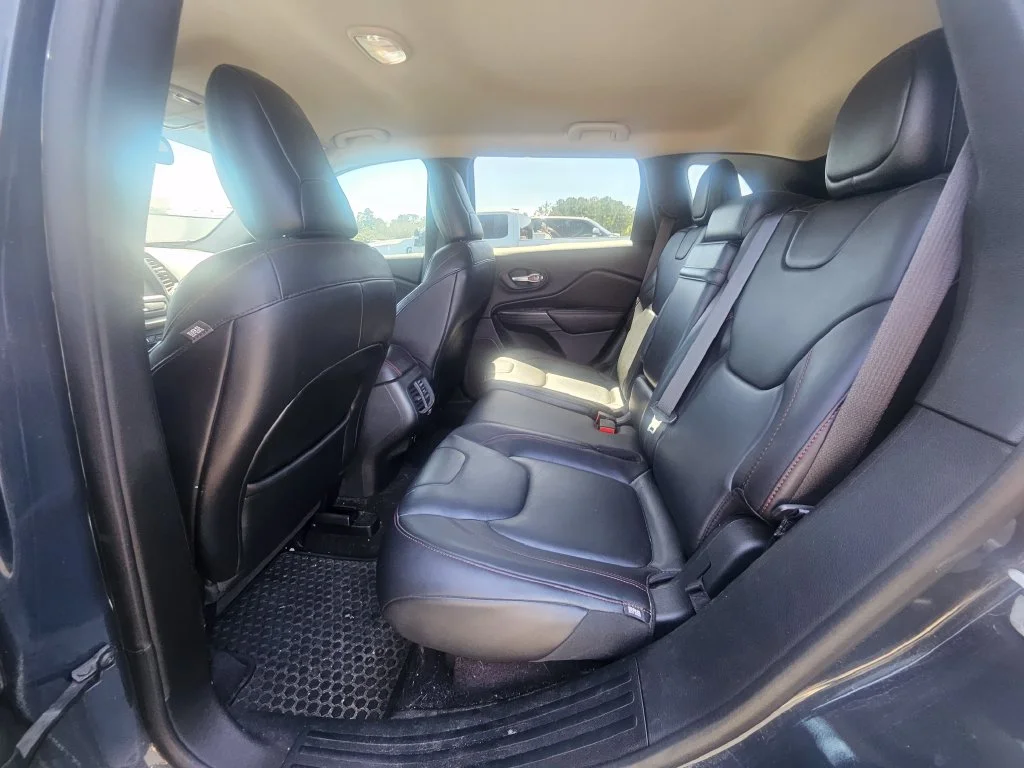 Certified Used 2016 Black Jeep Trailhawk image 19
