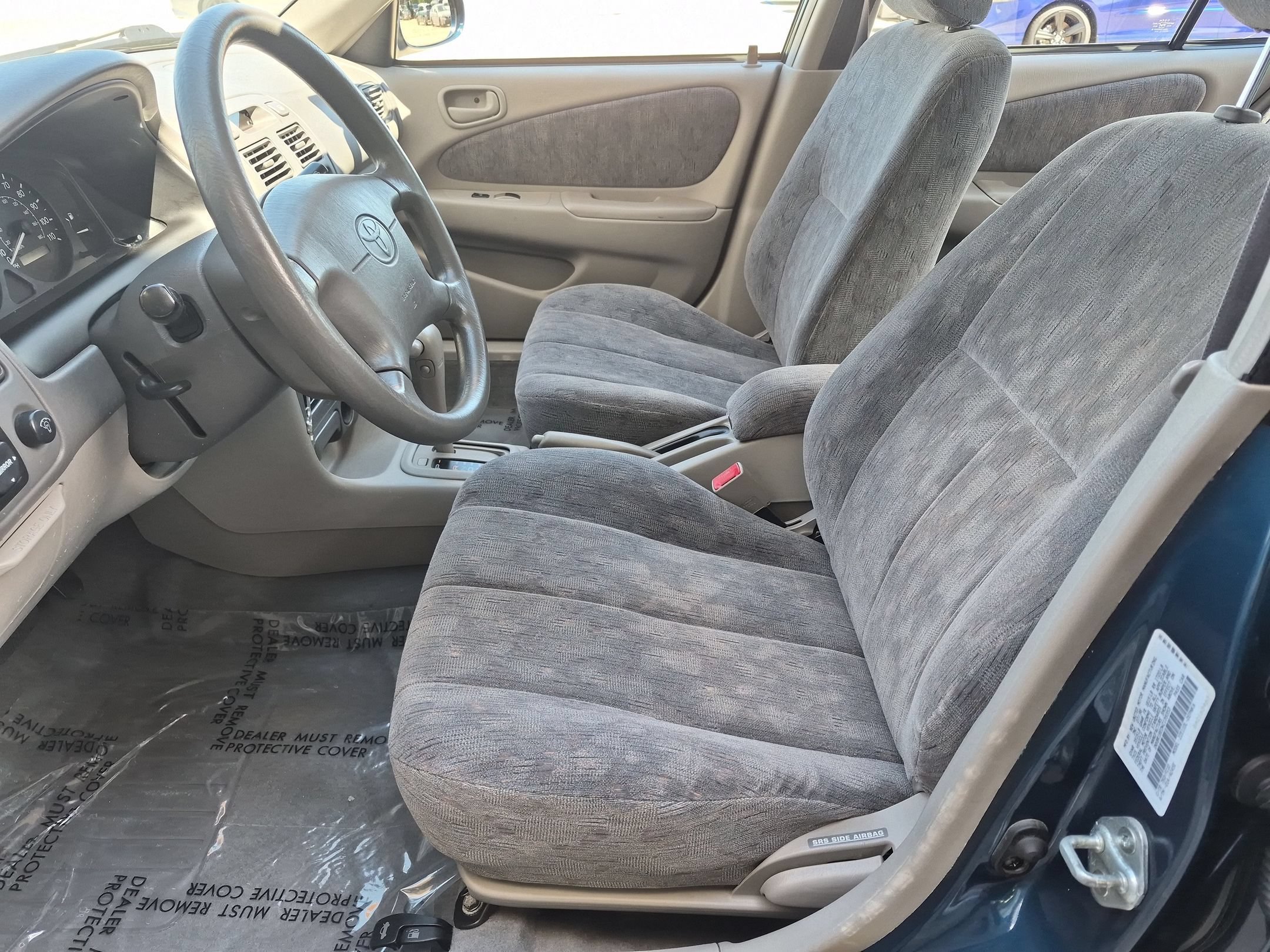 Used 1998 Brilliant Blue Pearl Toyota LE image 11