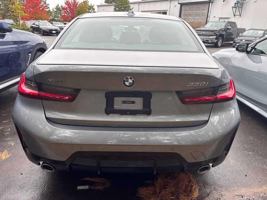 Certified Used 2025 Skyscraper Grey Metallic BMW 330i xDrive image 5