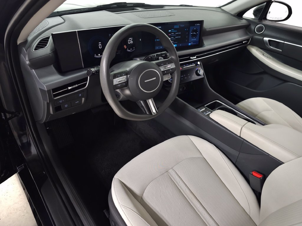 2024 Hyundai Sonata SEL - Photo 16
