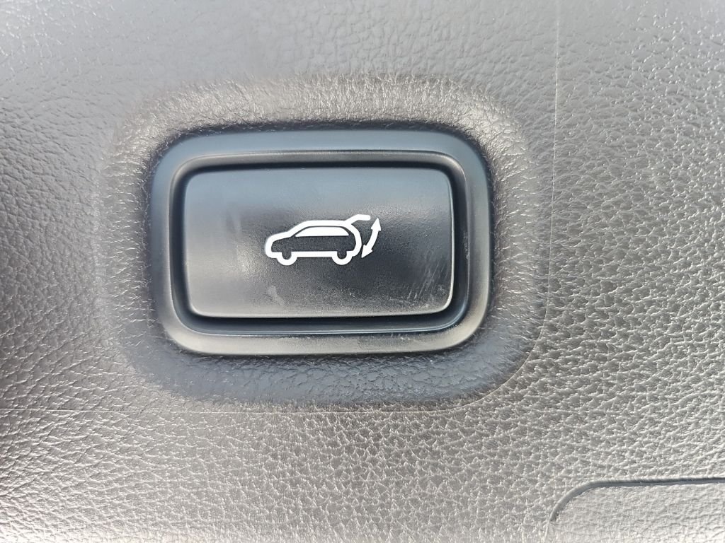 2020 Hyundai Santa Fe Limited - Photo 42