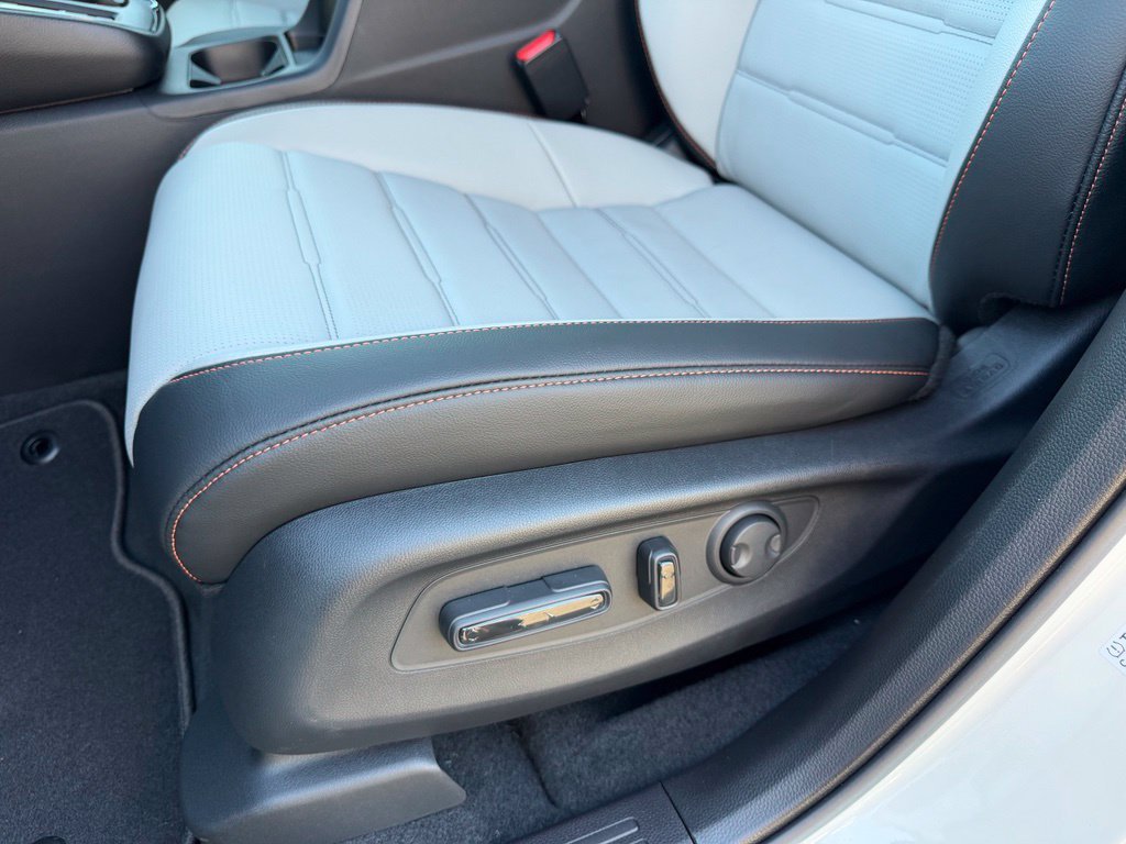 New 2027 Platinum White Pearl Honda Sport Touring image 15