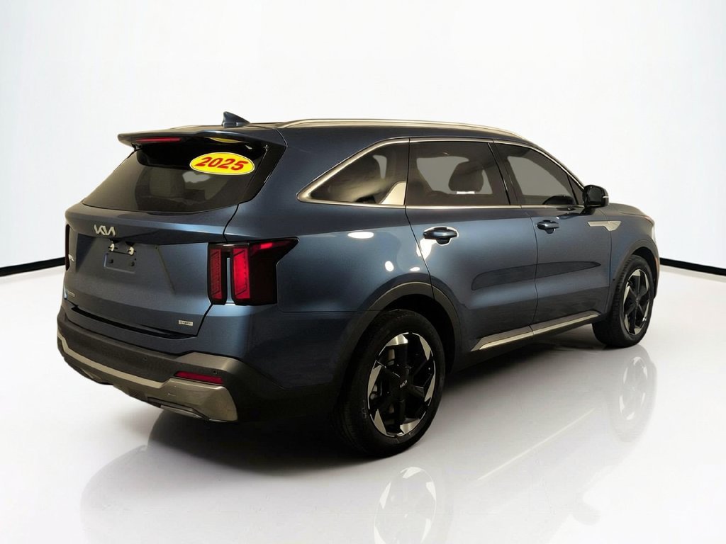 2025 Kia Sorento EX Hybrid - Photo 6