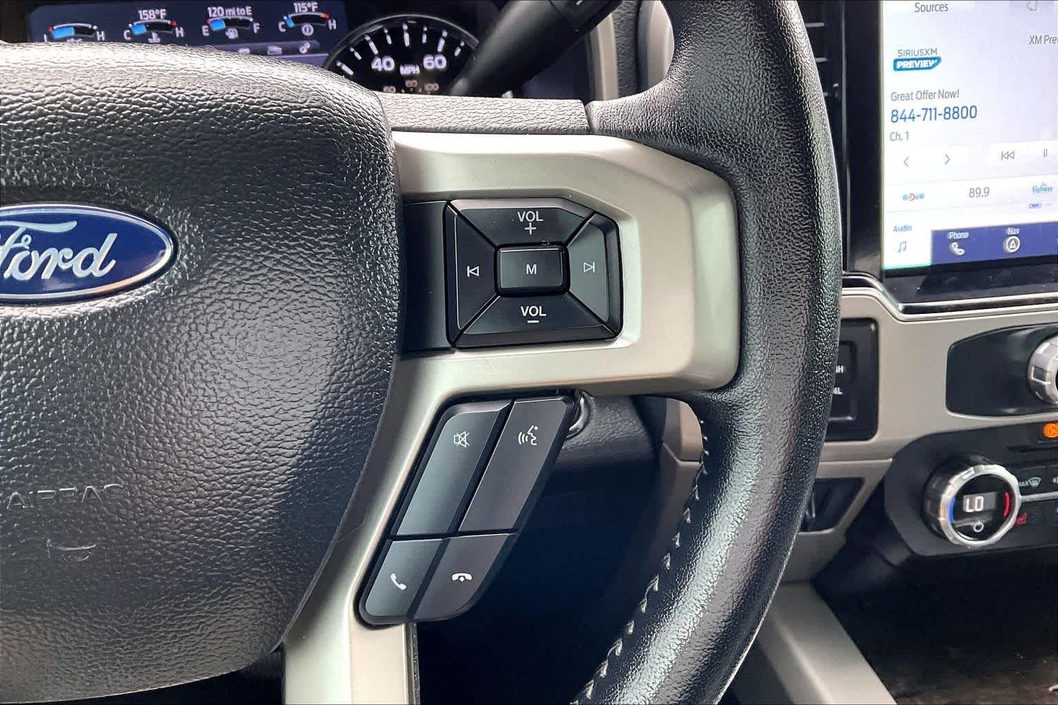 Used 2022 Agate Black Metallic Ford LARIAT image 24