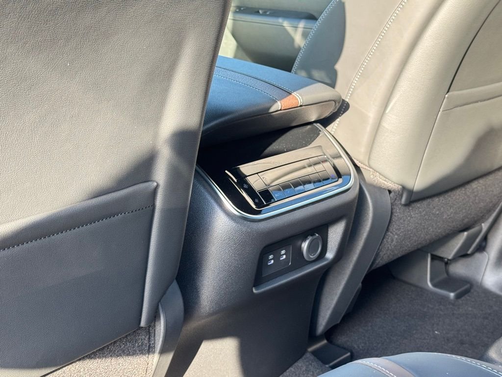 2026 Nissan Armada SL - Photo 21