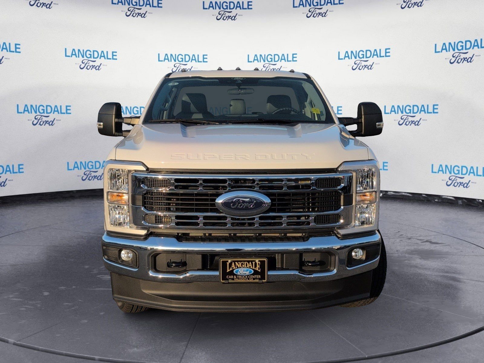New 2026 Oxford White Ford XL image 11