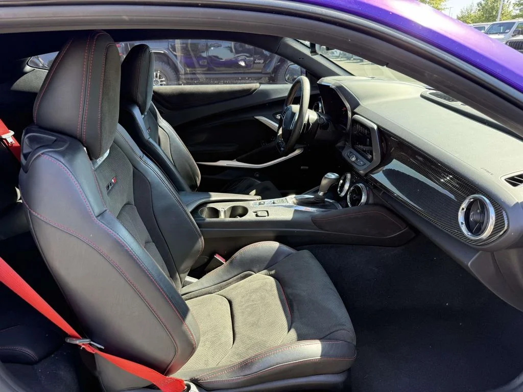 Used 2017 White Chevrolet ZL1 image 14
