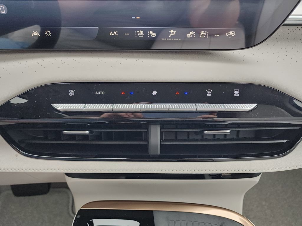 2026 Buick Enclave Avenir - Photo 31