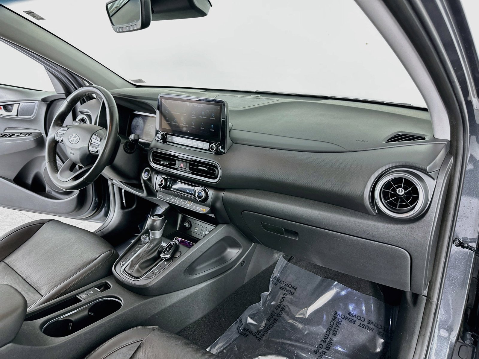 2022 Hyundai Kona Limited - Photo 35