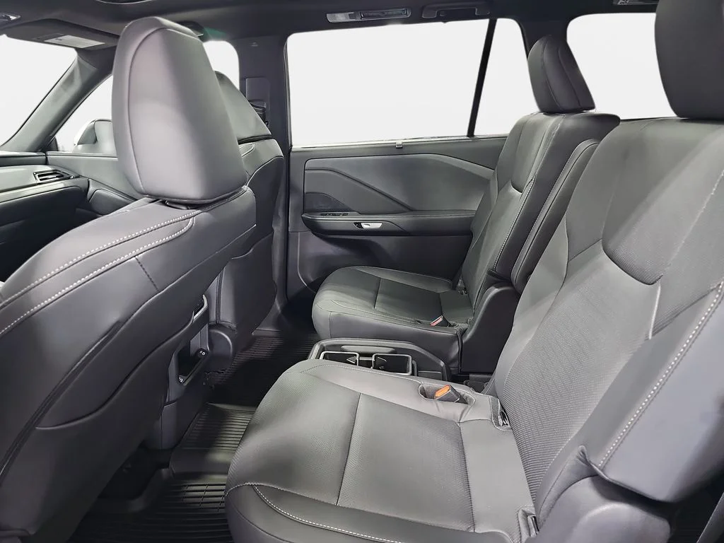New 2026 Wind Chill Pearl Lexus PREMIUM AWD image 10