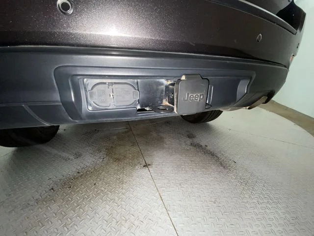 Used 2021 Gray Jeep Laredo E image 27