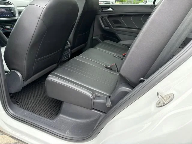 Used 2022 White Volkswagen 2.0T SE image 21
