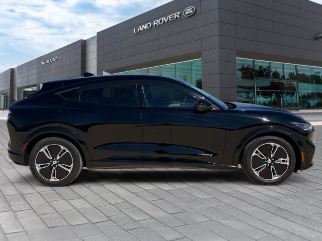 Used 2023 Black Ford Premium image 6