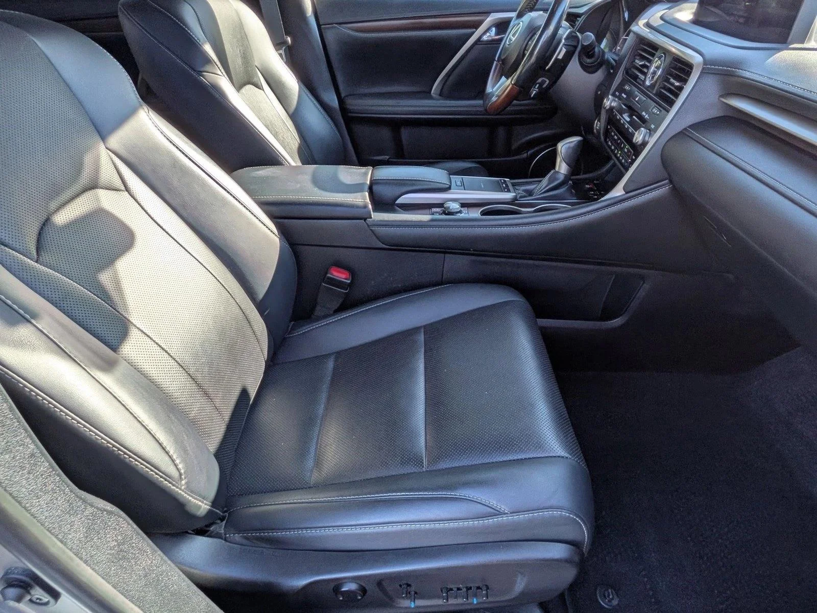 Certified Used 2021 Atomic Silver Lexus RX 350 image 20
