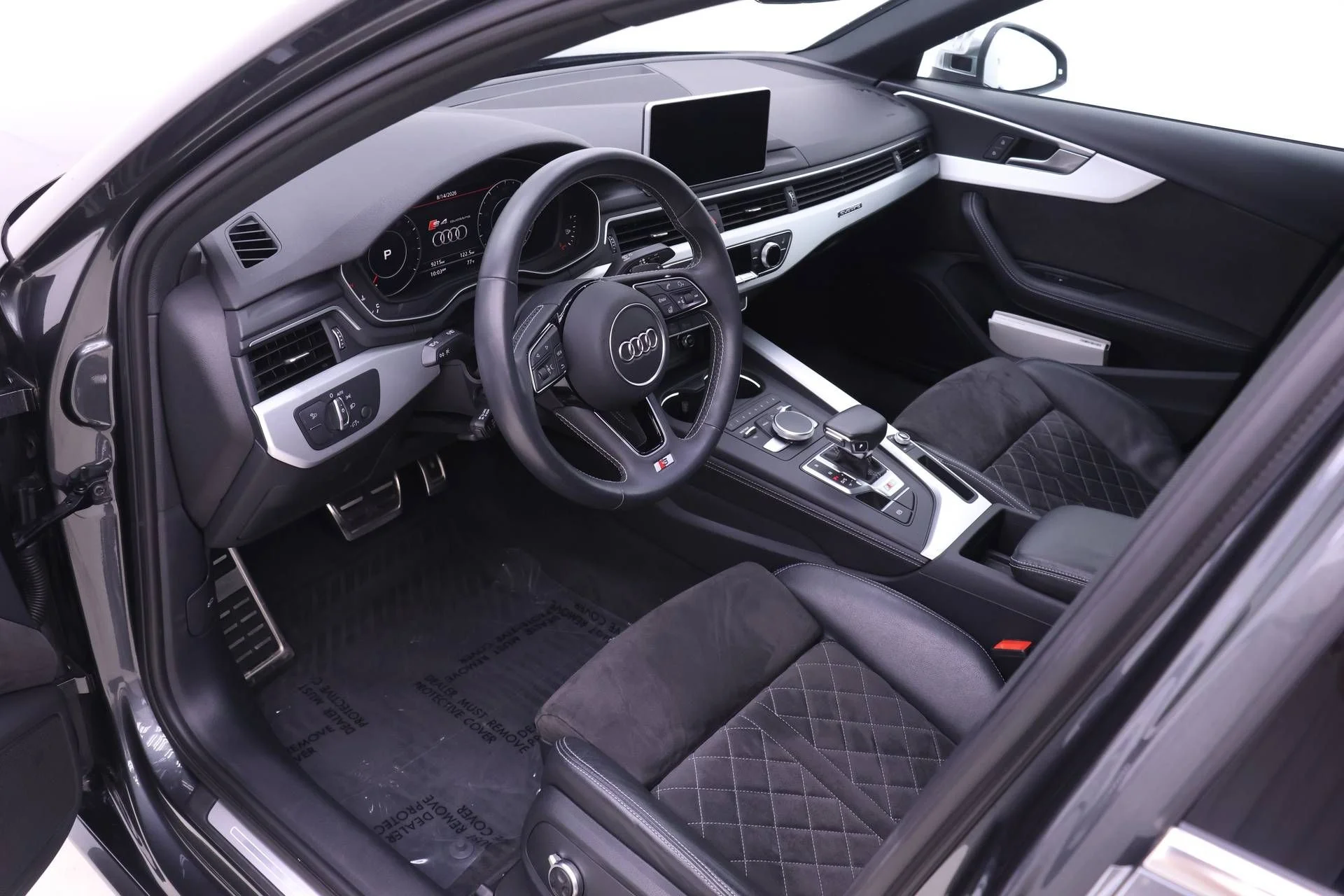 Used 2019  Audi 3.0T Premium Plus image 6