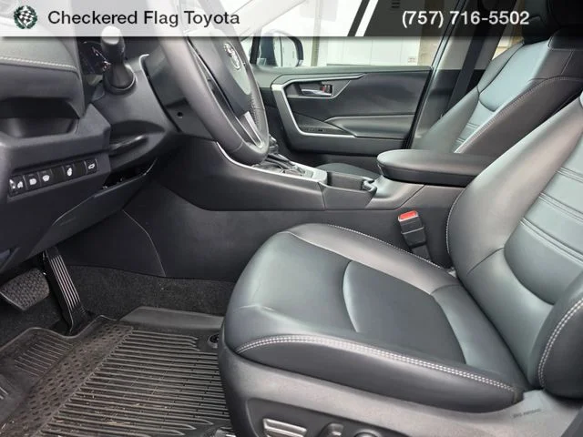 Used 2024 Magnetic Gray Metallic Toyota XLE Premium image 9