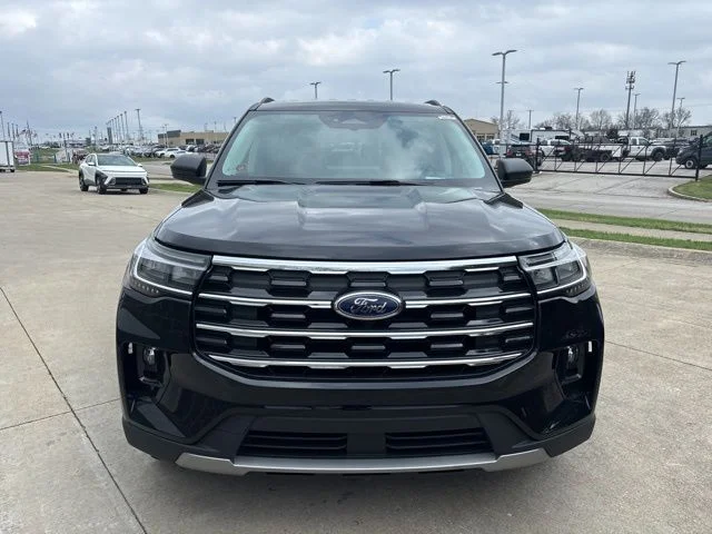 New 2026 Agate Black Metallic Ford Active image 4