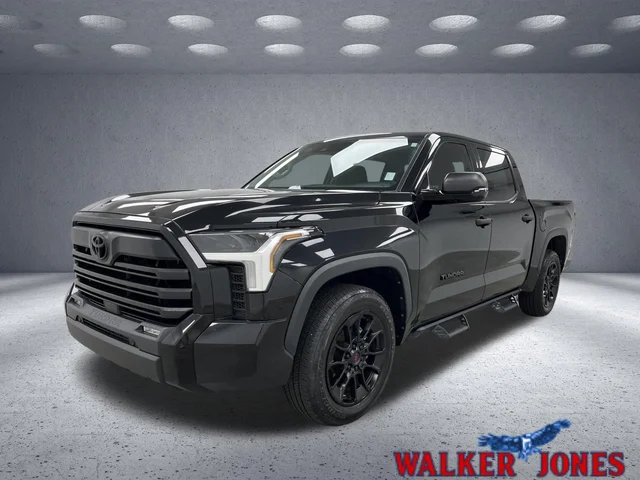 2023 Toyota Tundra 2WD SR5