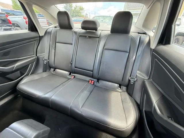 Used 2020 Black Volkswagen  image 22