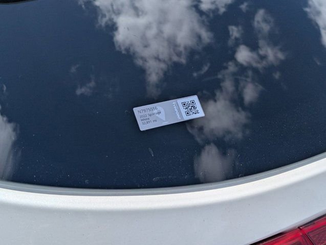 Used 2022 White Kia EX image 20
