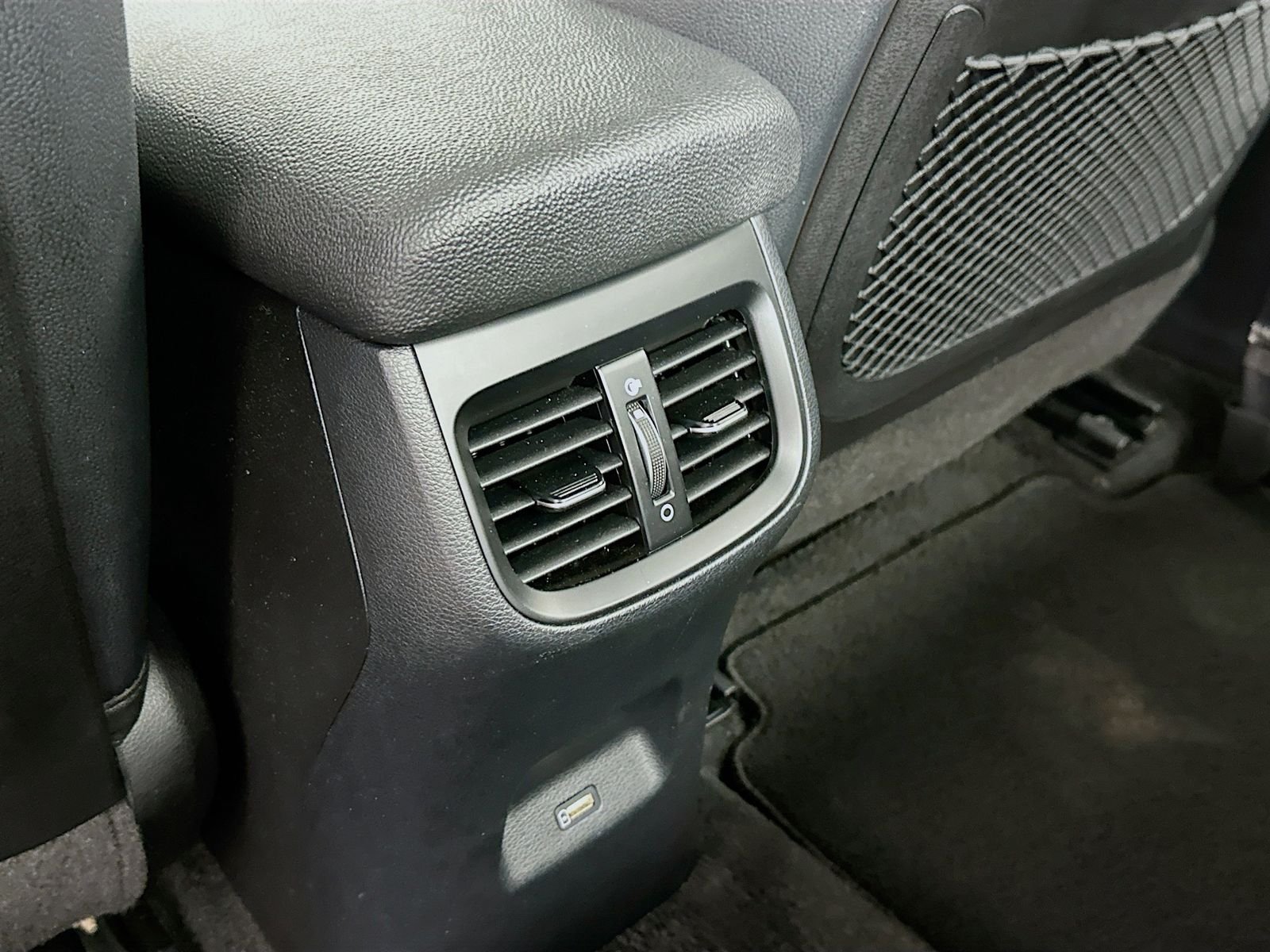 Used 2023 Gravity Gray Kia GT image 27