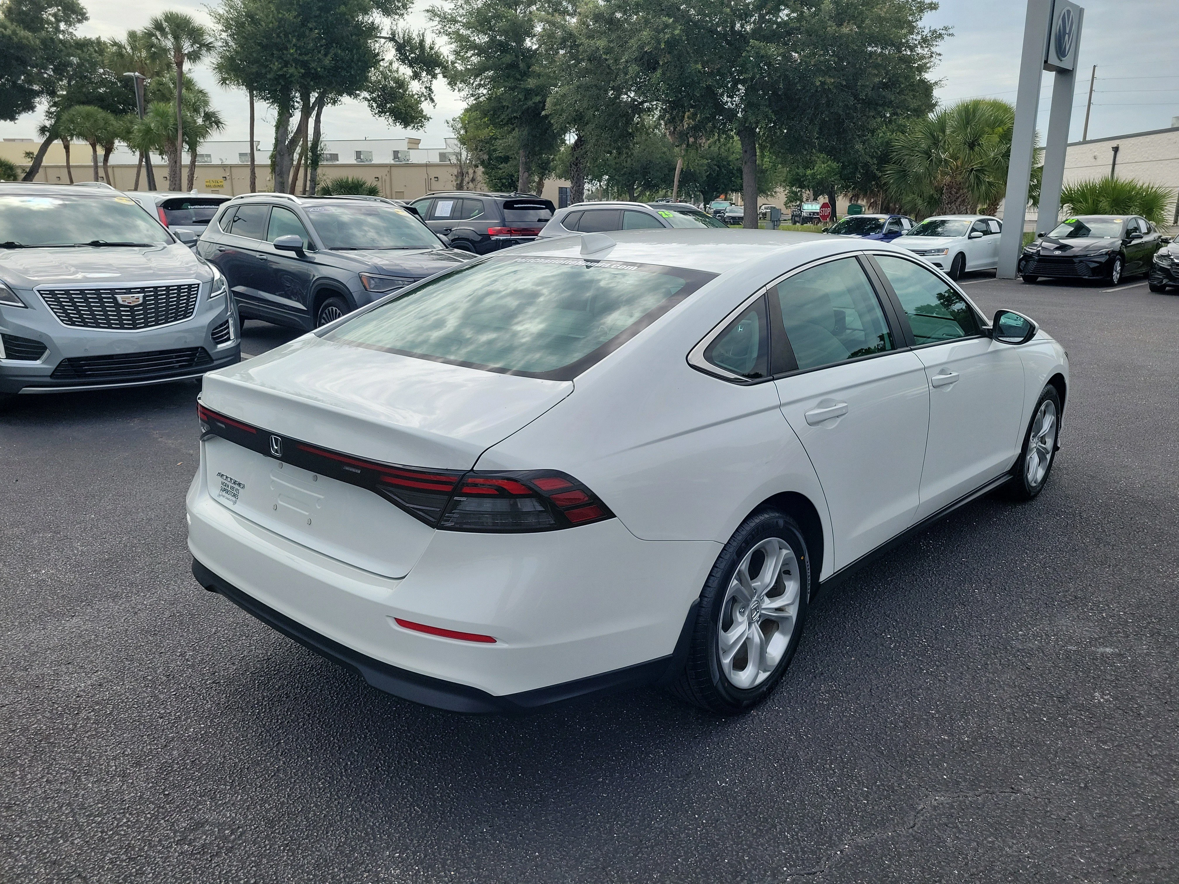 2024 Honda Accord LX - Photo 31