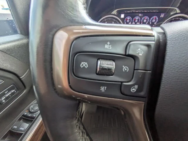 Used 2021 Blue Chevrolet High Country image 25