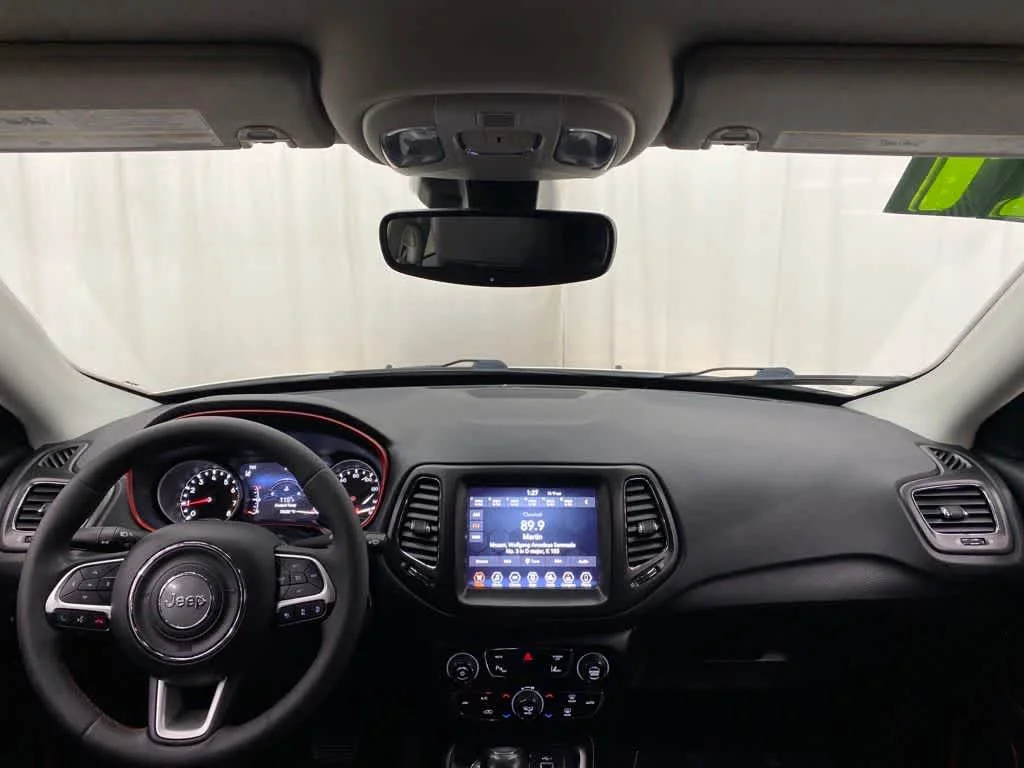 Used 2021 White Clearcoat Jeep Trailhawk image 13