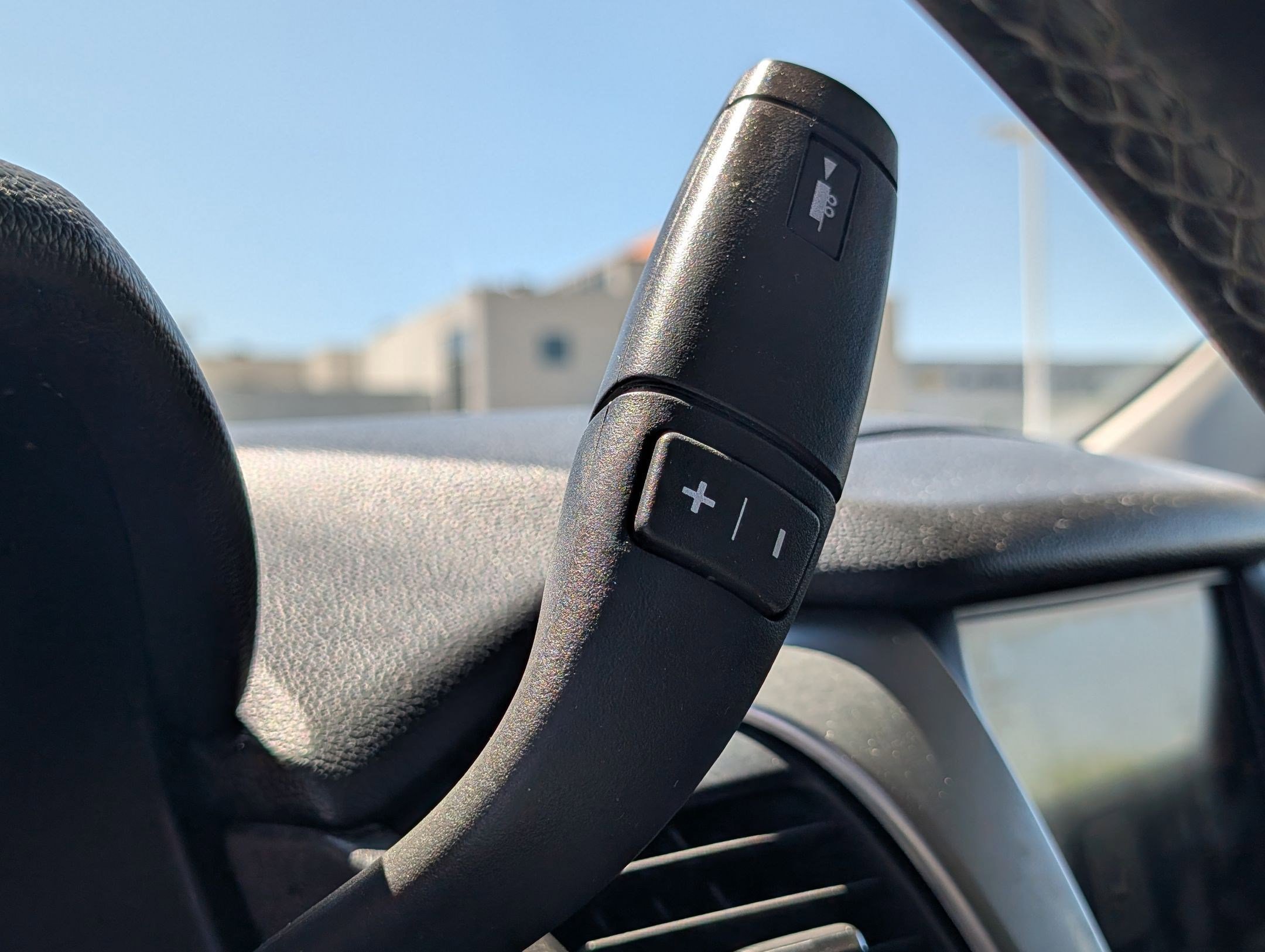 Used 2015 Summit White Chevrolet LT image 22