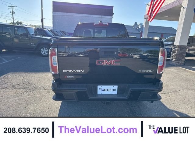 Used 2019  GMC Denali image 5