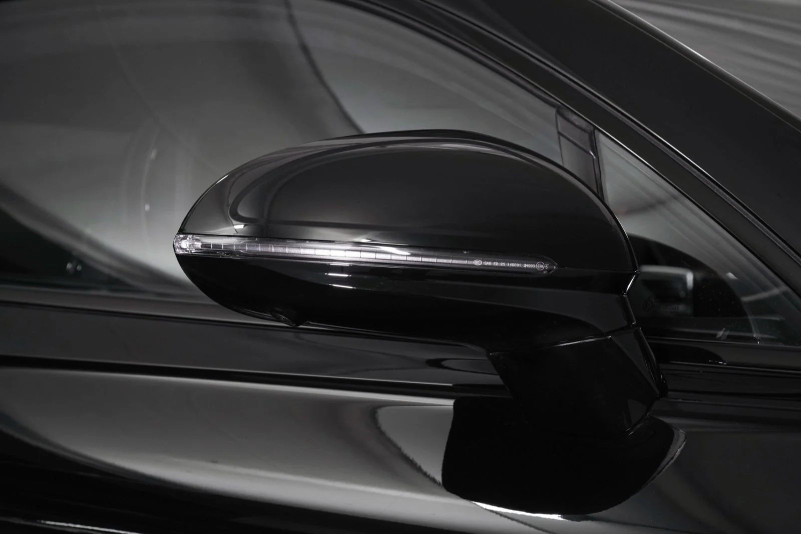 New 2026 Black Bentley V8 image 9
