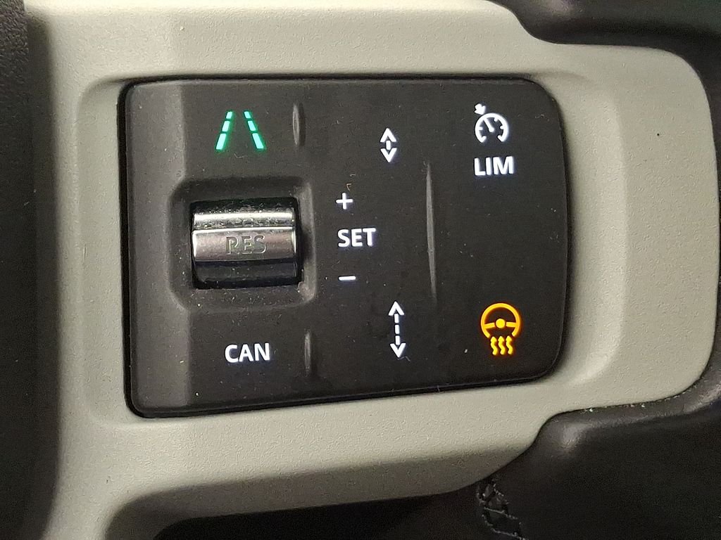 Certified Used 2024 Fuji White Land Rover S image 23