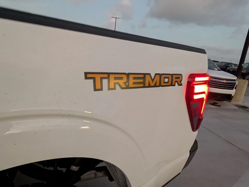 New 2026 Oxford White Ford Tremor® image 8