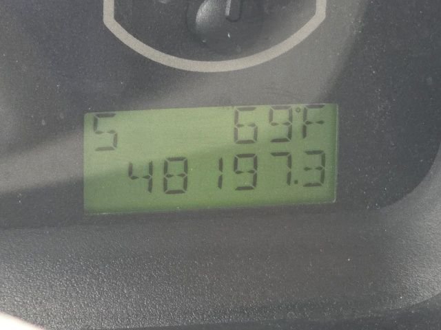 Used 2008 White Ford  image 16