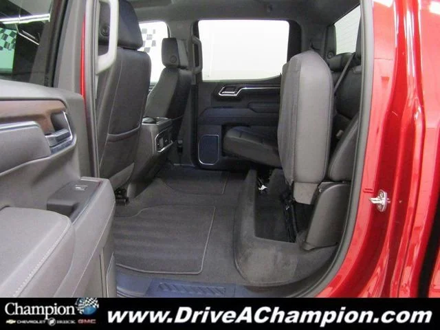 Certified Used 2025 Volcanic Red Tintcoat GMC SLT image 22