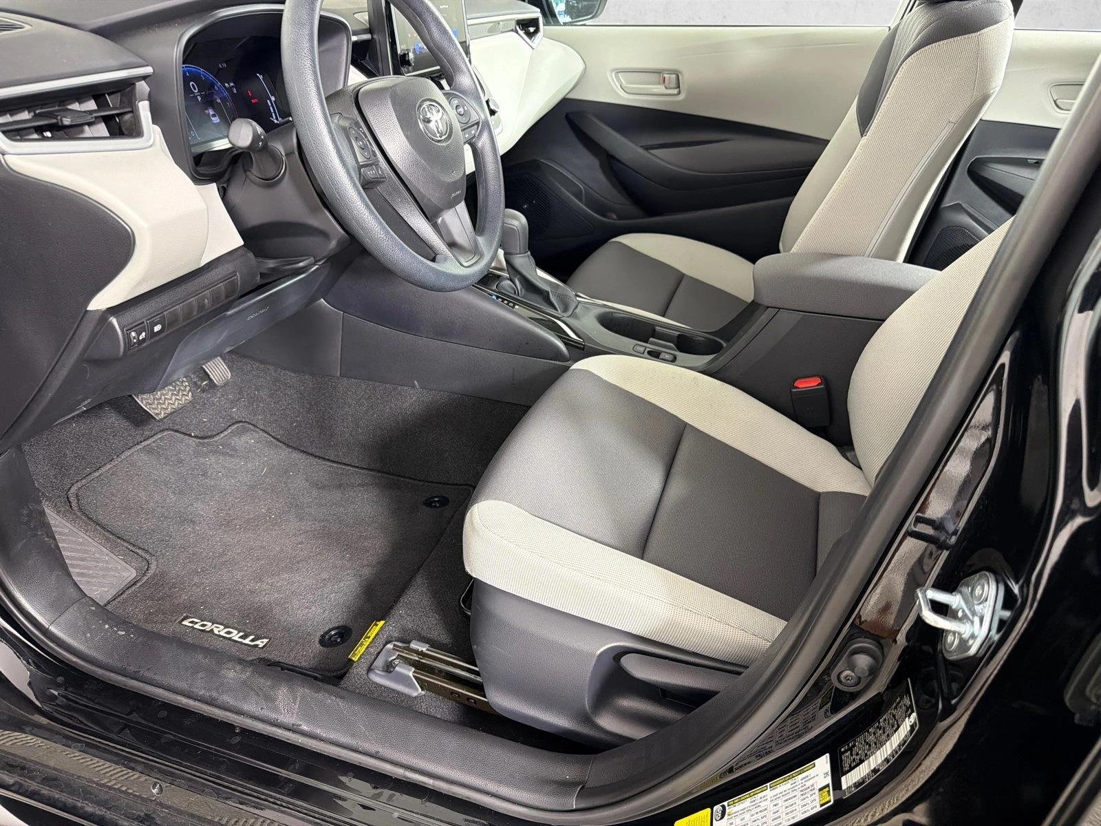 Used 2026 Midnight Black Met Toyota LE image 9