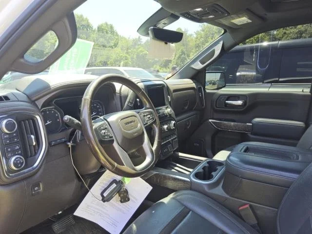 Used 2019 WHITE FROST TRICOAT GMC Denali image 4