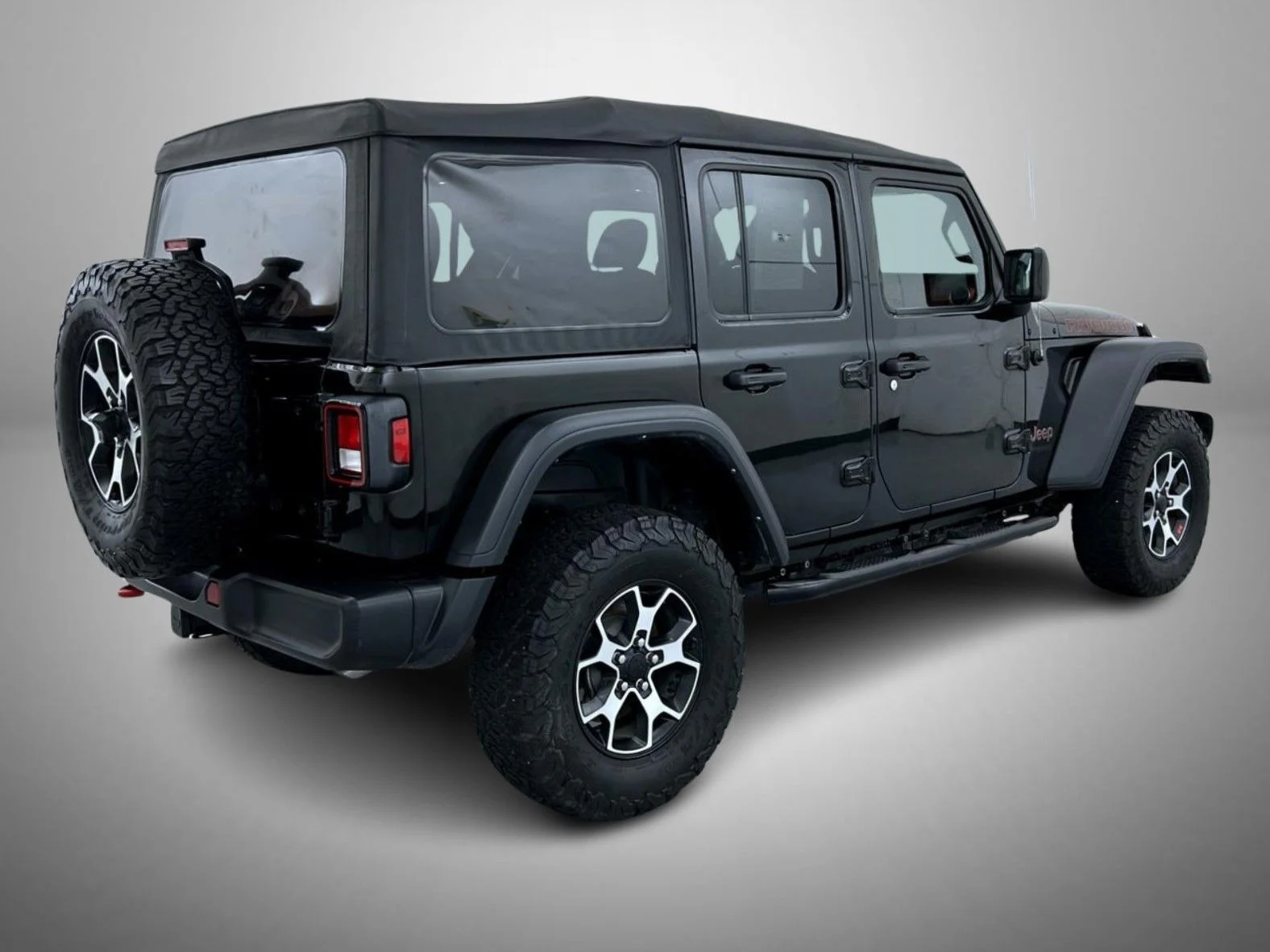 Used 2022 Black Jeep Unlimited Rubicon image 5