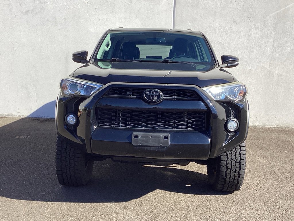 Certified Used 2018 Black Toyota SR5 Premium image 18