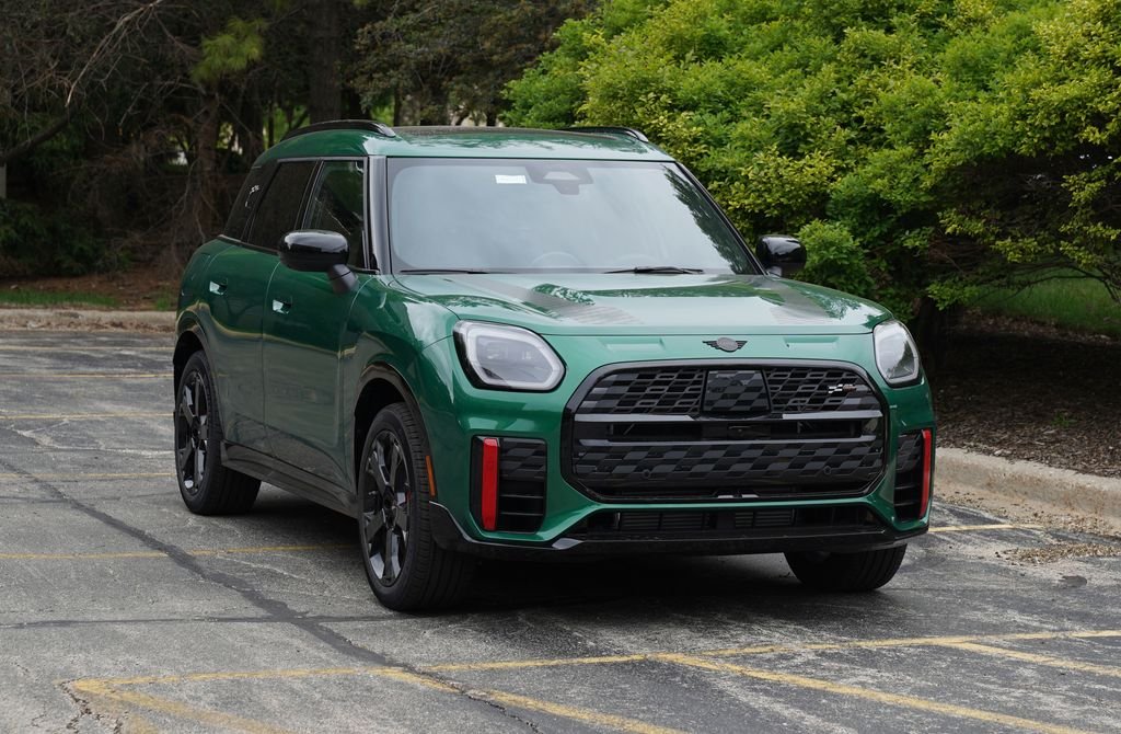 2027 MINI Countryman's photo