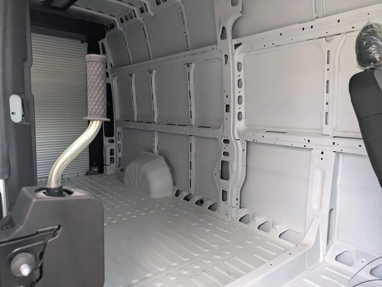 Used 2024 Bright White Clearcoat Ram  image 18