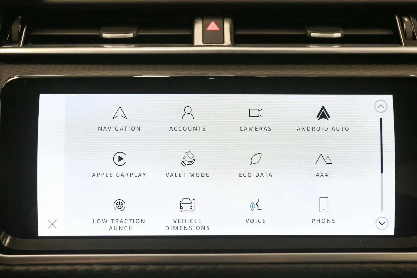 Used 2023 Fuji White Land Rover R-Dynamic S image 29