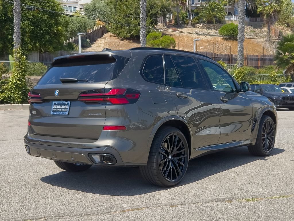 New 2026 Manhattan Green Metallic BMW xDrive40i image 18