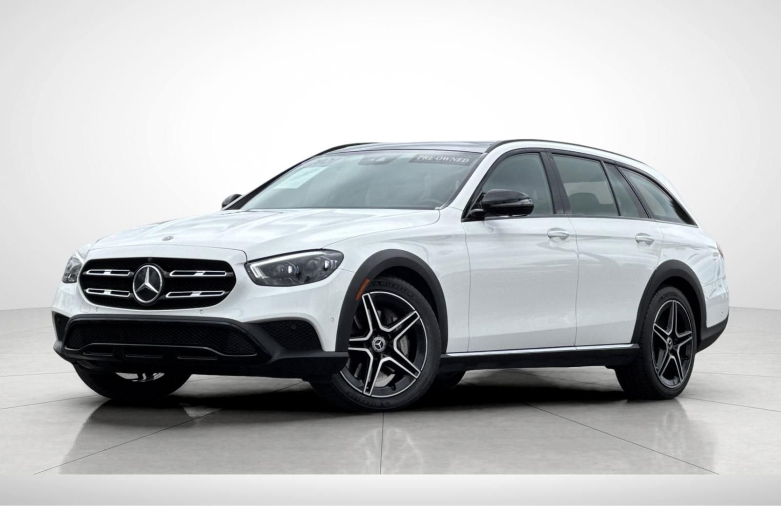 2021 Mercedes-Benz E-Class E450 4MATIC All-Terrain's photo