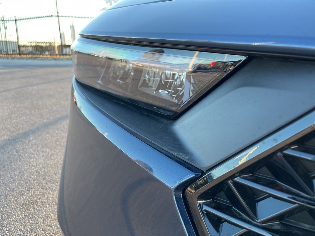 2025 Honda Accord SE - Photo 13
